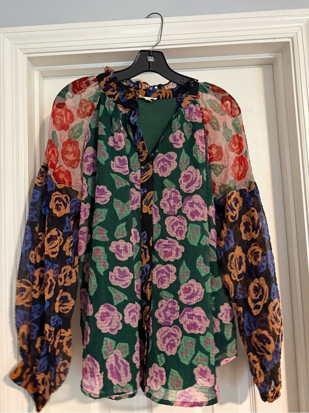 JODIFL Green Floral Sheer Button-Front Blouse with Patterned Sleeves